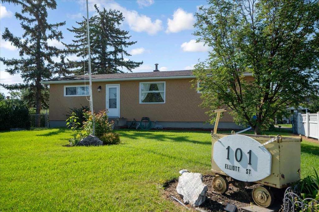 101 Elliott Street , A2249295, Alberta,