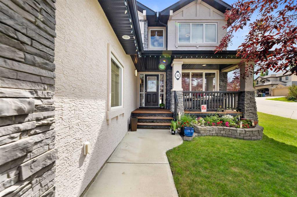 Fourth View of 182 Sienna Park Drive SW, Signal Hill, Calgary, Alberta, T3H 5H5