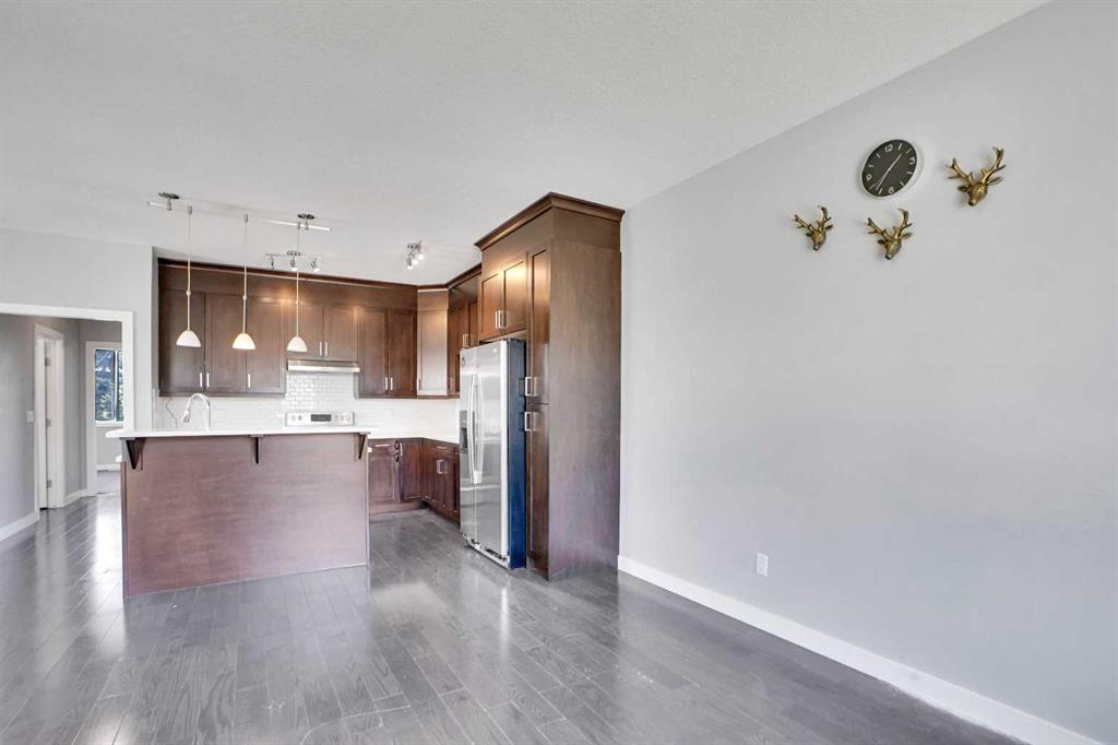 Fifth View of 2034 44 Street SE, Forest Lawn, Calgary, Alberta, T2B1J1
