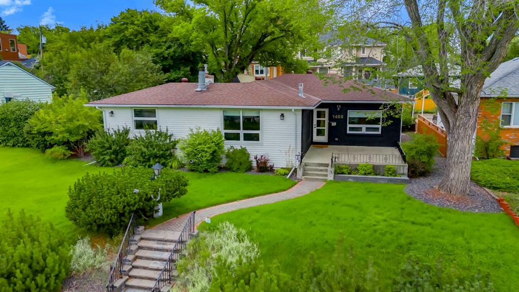 Second View of 1408 Crescent Road NW, Rosedale, Calgary, Alberta, T2M4B1