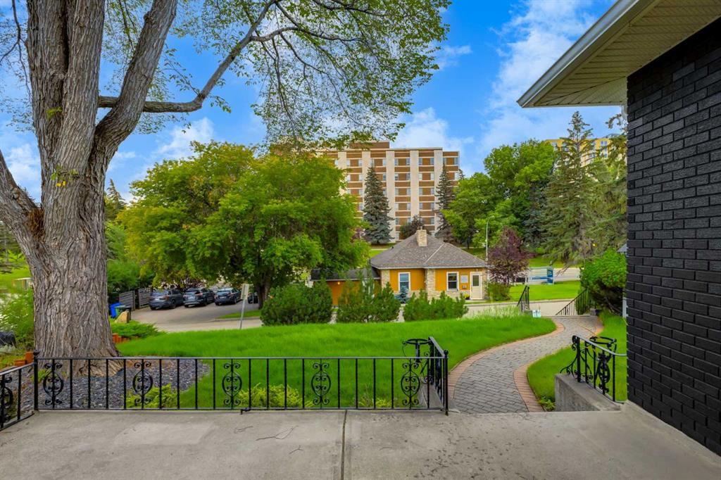 Fifth View of 1408 Crescent Road NW, Rosedale, Calgary, Alberta, T2M4B1
