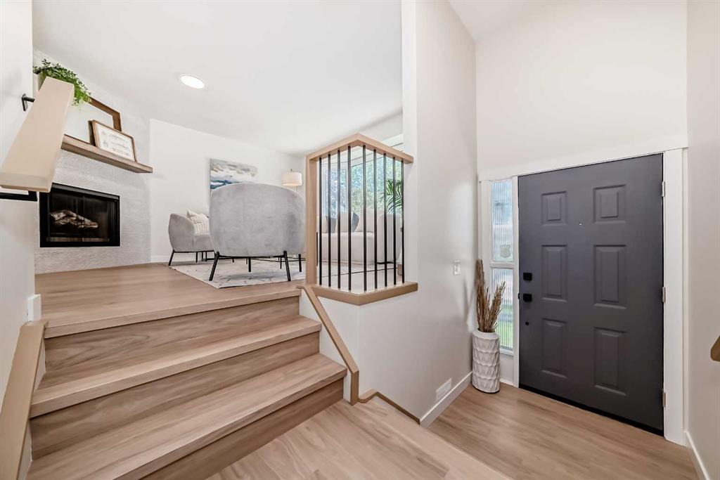 Fifth View of 102 Sunbank Way SE, Sundance, Calgary, Alberta, t2x2b8