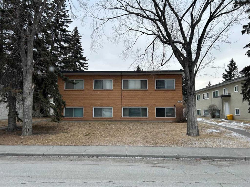 2712/2716 Brentwood Boulevard NW, A2249481, Alberta,