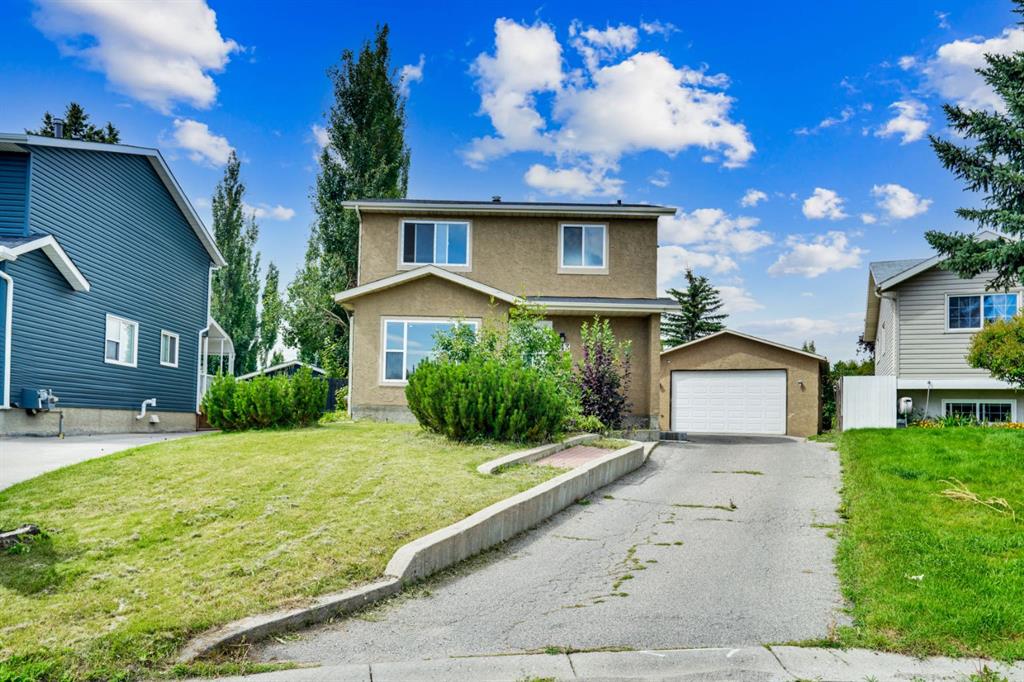 Second View of 243 Castlebrook Road NE, Castleridge, Calgary, Alberta, T3J 2C5