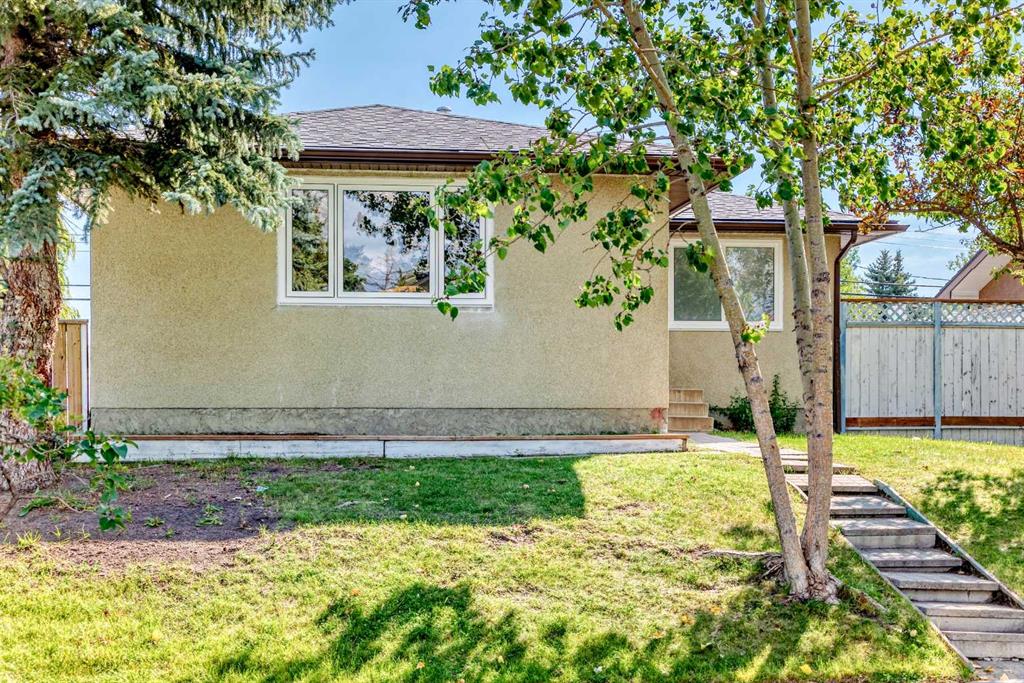 6216 4 Street NE, A2249490, Alberta,