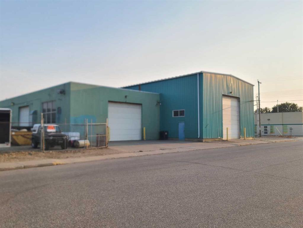 Second View of 9503-9519 90 Avenue , Industrial Area, Peace River, Alberta, T8S 1S5