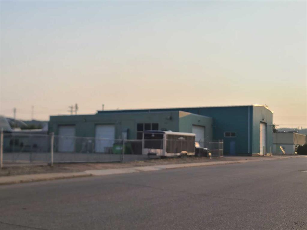 Fourth View of 9503-9519 90 Avenue , Industrial Area, Peace River, Alberta, T8S 1S5