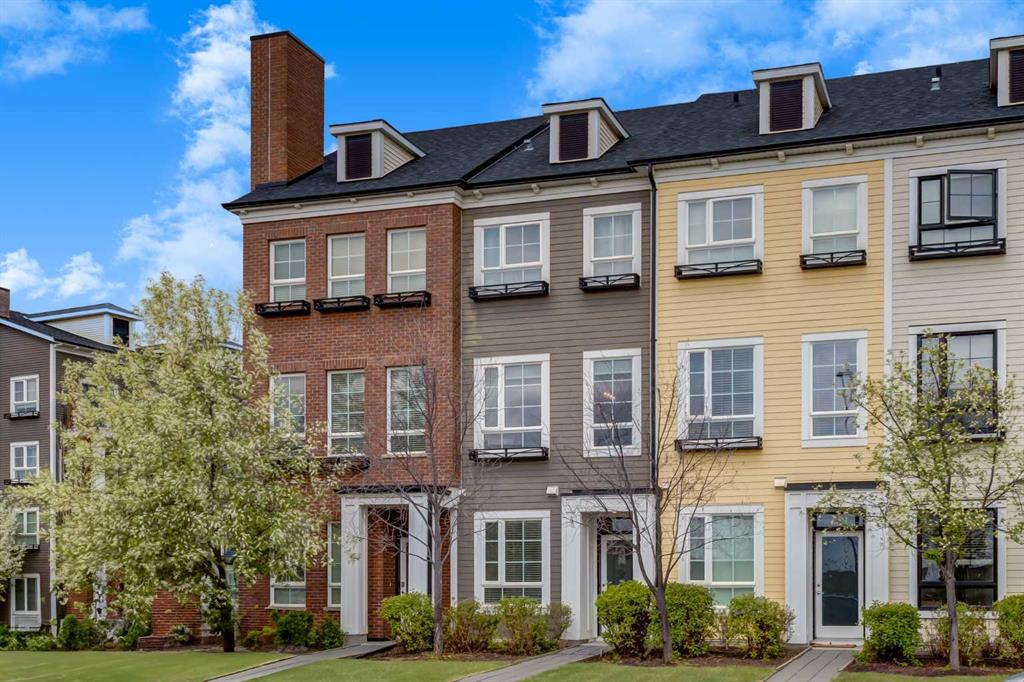 215 Copperpond Common SE, A2249502, Alberta,