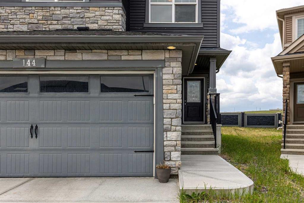 Third View of 144 Nolancrest Circle NW, Nolan Hill, Calgary, Alberta, T3R 0T7