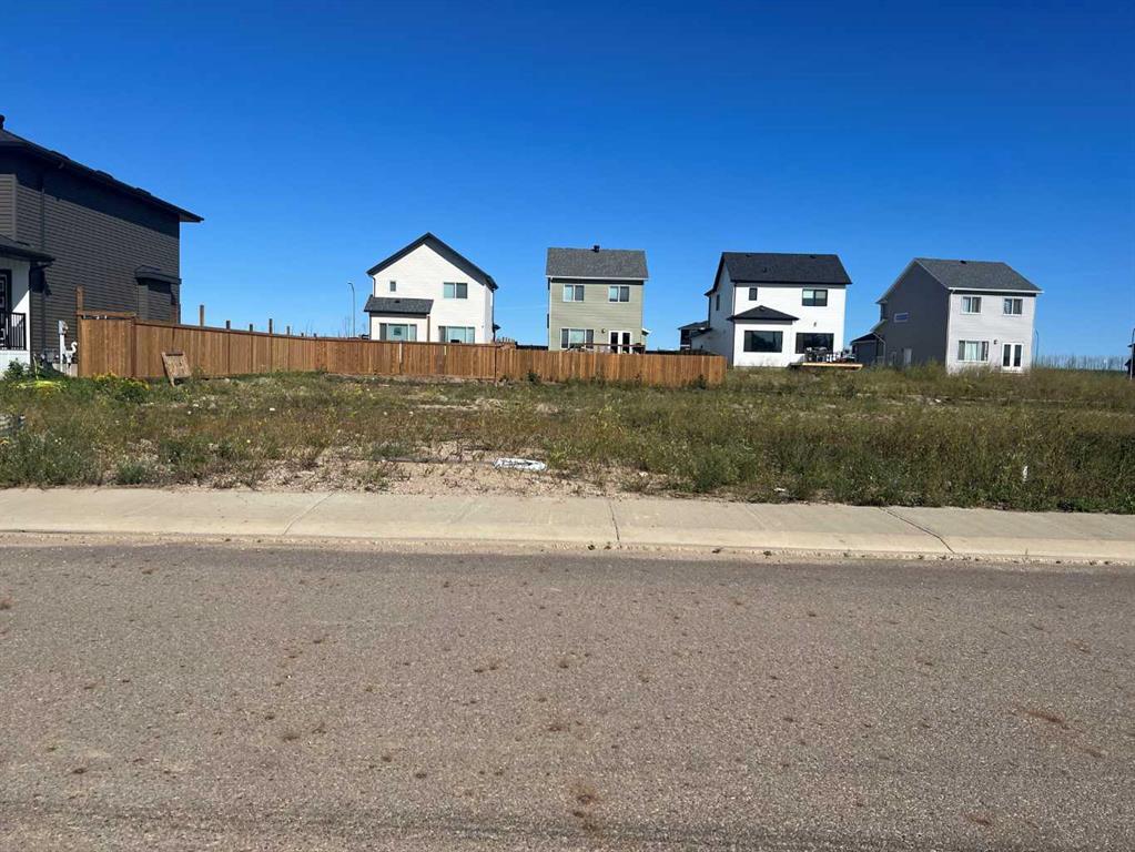 140 Manchester Way , A2249524, Alberta,