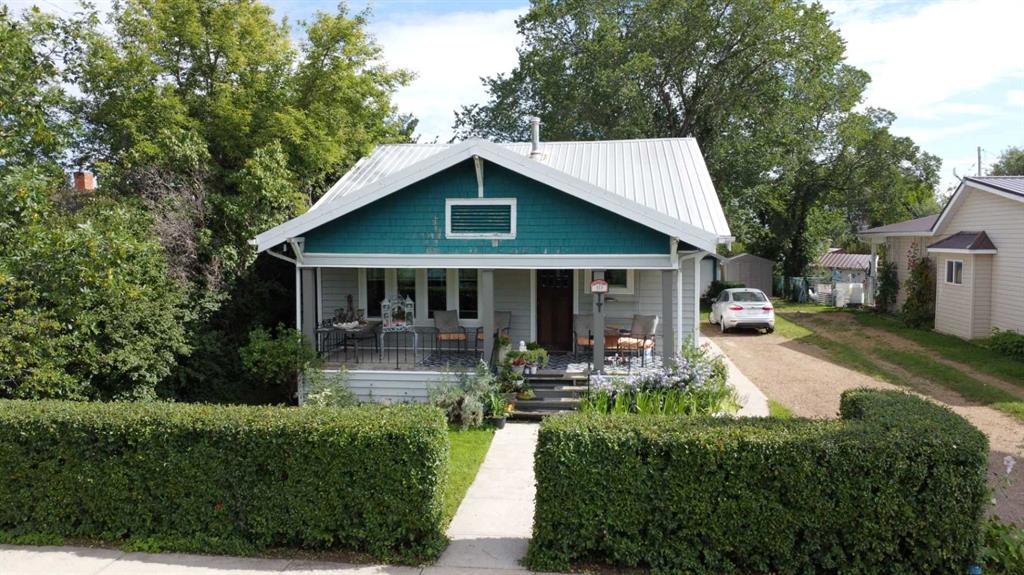 113 3 Avenue NW, A2249605, Alberta,