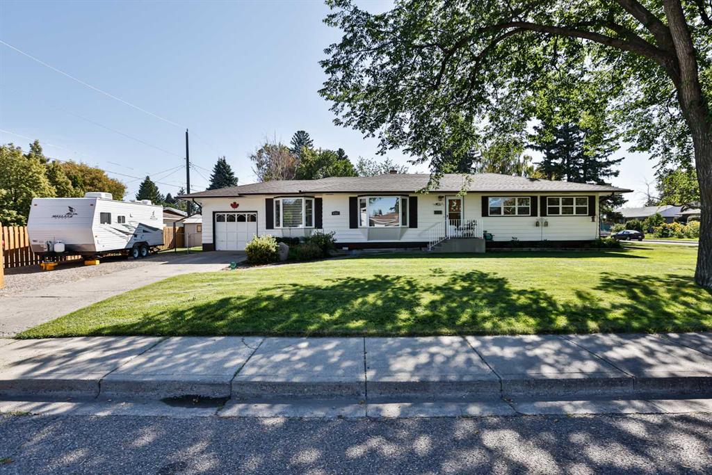 1317 18 Street S, A2249618, Alberta,