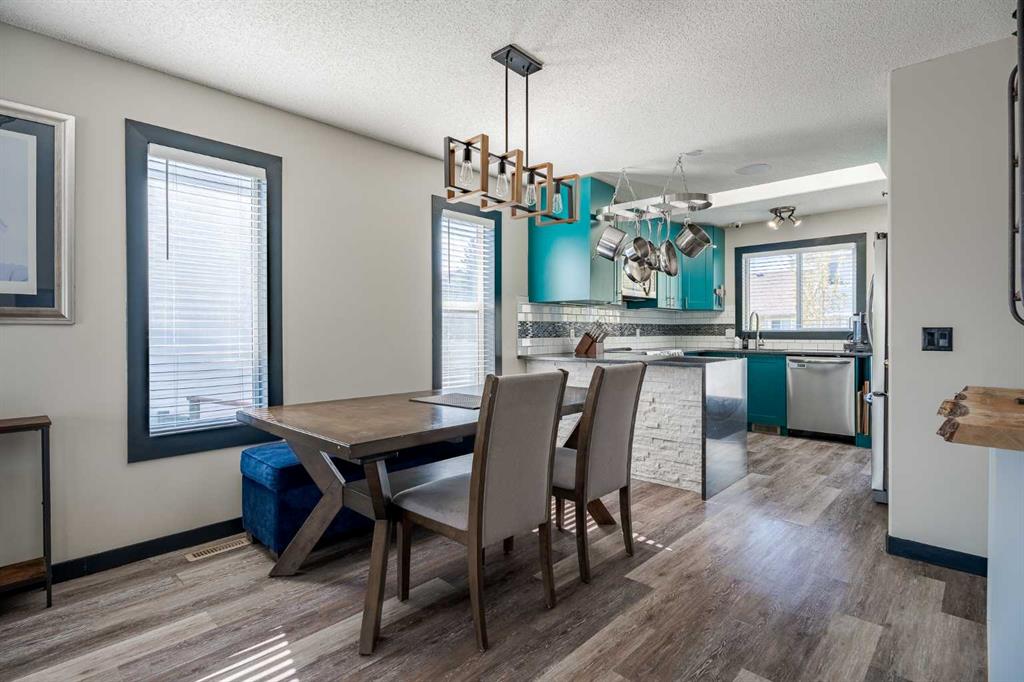 Fourth View of 140 Stonegate Close NW, Stonegate, Airdrie, Alberta, T4B 2V2