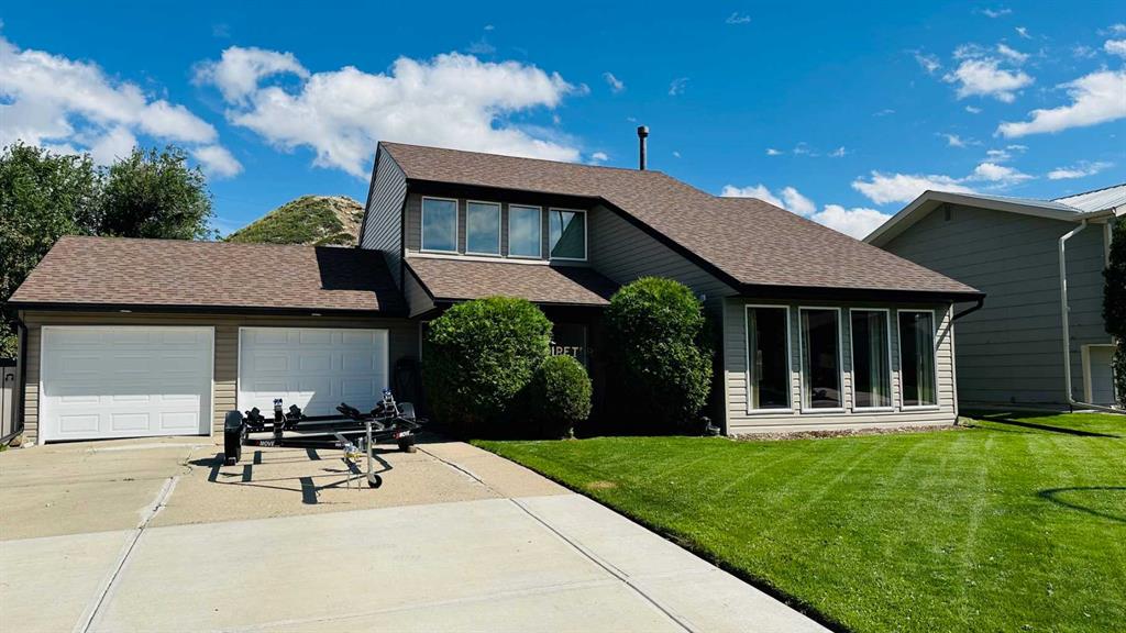 28 Hunts Crescent  , A2249665, Alberta,