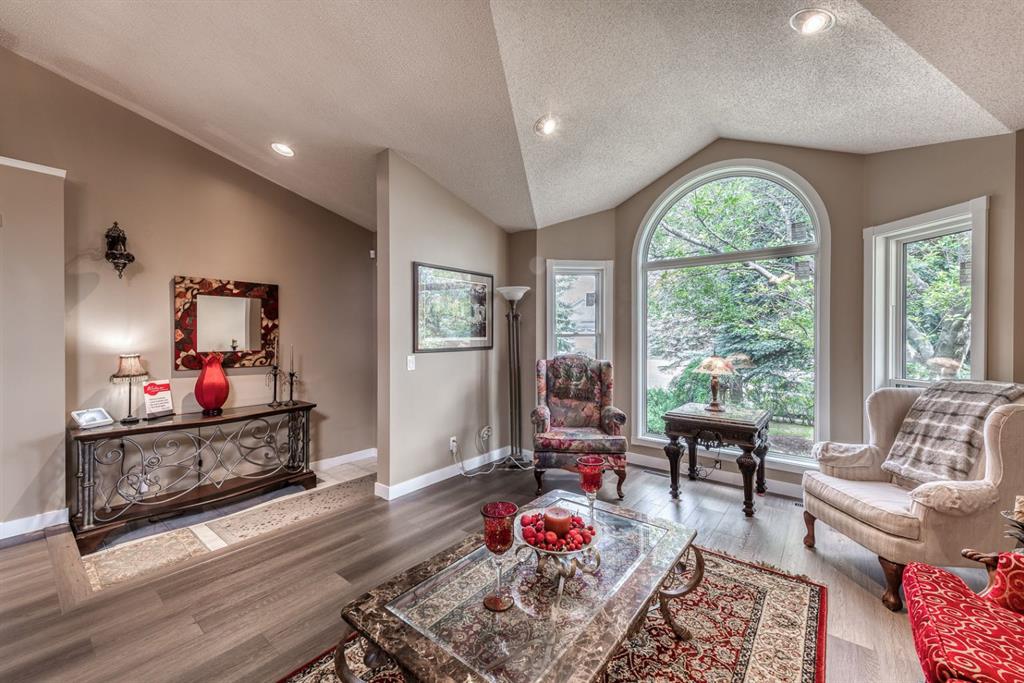 Second View of 162 Shannon Hill SW, Shawnessy, Calgary, Alberta, T2Y 2Y8