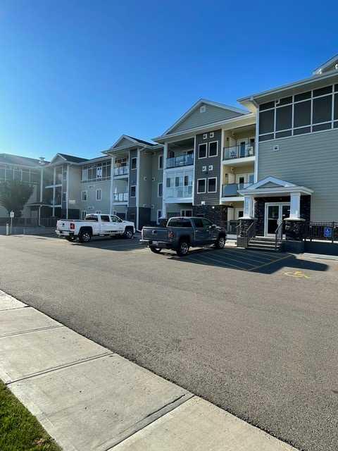 209, 173 Fairmont  , A2249770, Alberta,