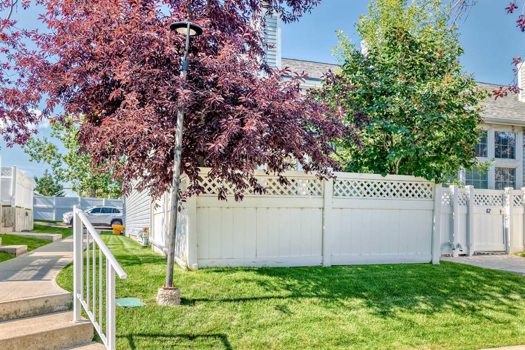 63, 28 Berwick Crescent NW, A2249814, Alberta,