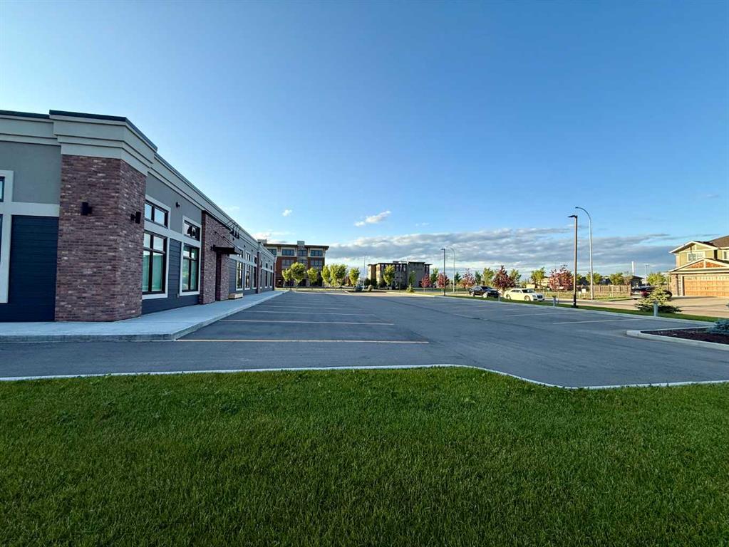 Fifth View of 101, 10501 67 Avenue , Stone Ridge, Grande Prairie, Alberta, T8W 0K8