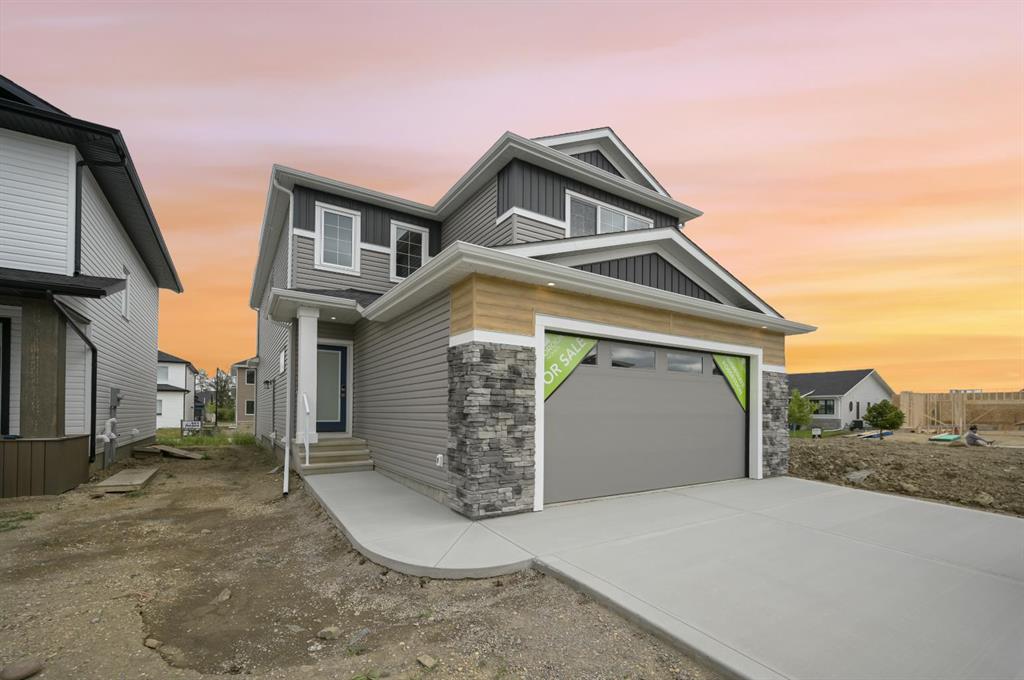 45 Emmett Crescent , A2249878, Alberta,