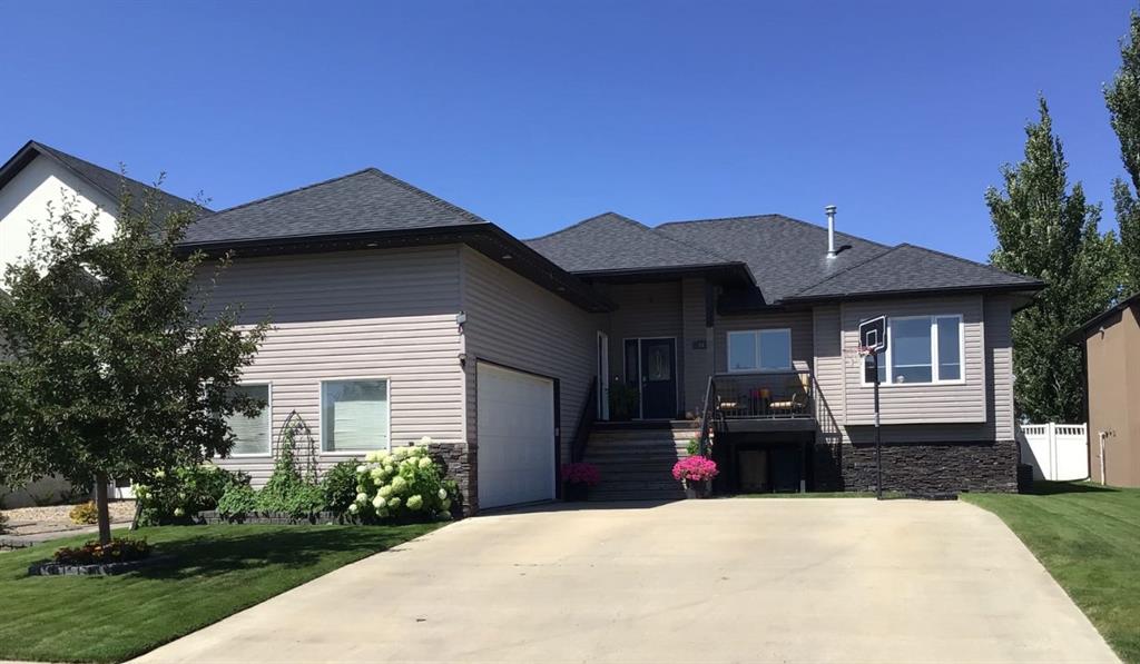 24 Greystone Close E, A2249886, Alberta,