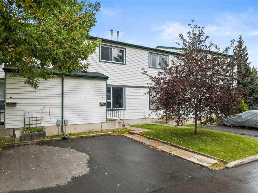 3, 100 Pennsylvania Road SE, A2249909, Alberta,