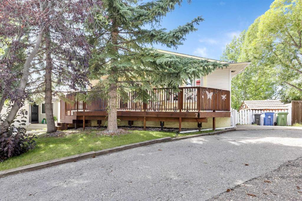 7 Benchlands Place , A2249945, Alberta,
