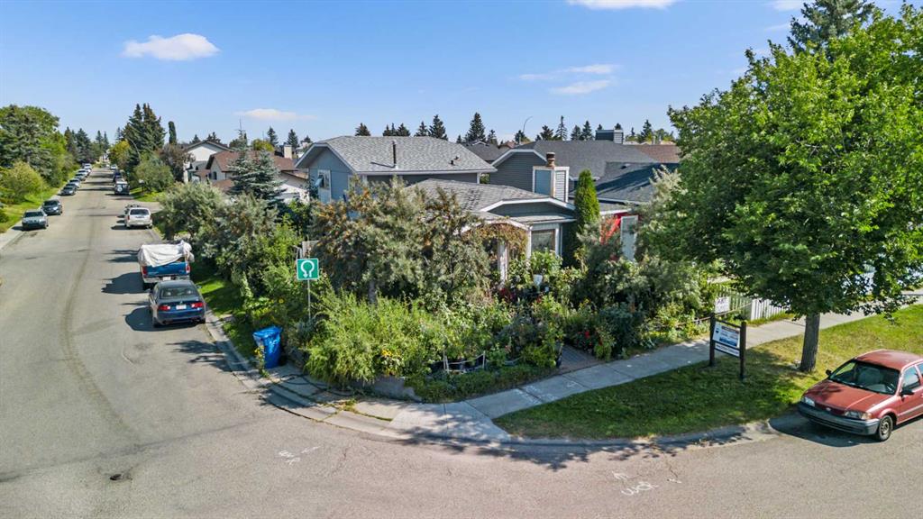 16 Tararidge Drive NE, A2250048, Alberta,