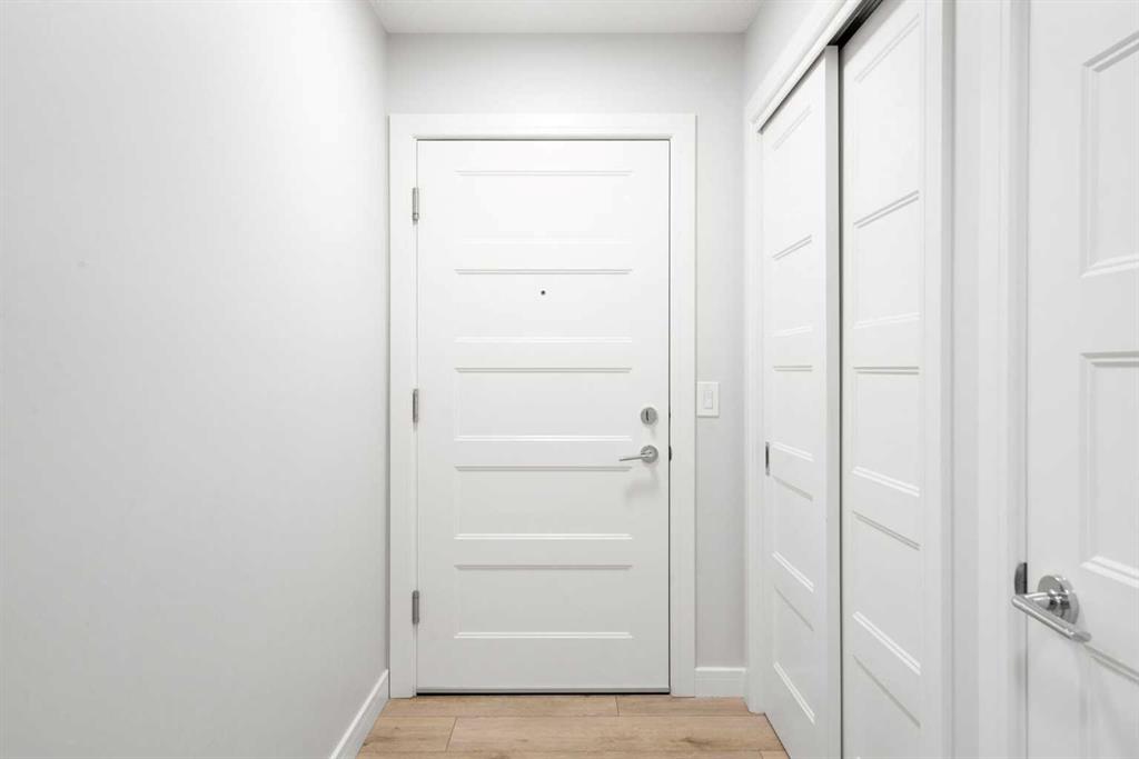 Third View of 3203, 80 Greenbriar Place NW, Greenwood/Greenbriar, Calgary, Alberta, T3B 5P3