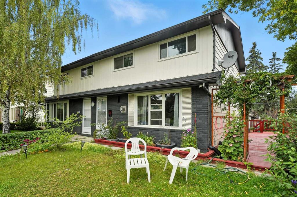 Third View of 3209 Doverville Crescent SE, Dover, Calgary, Alberta, T2B 1V1