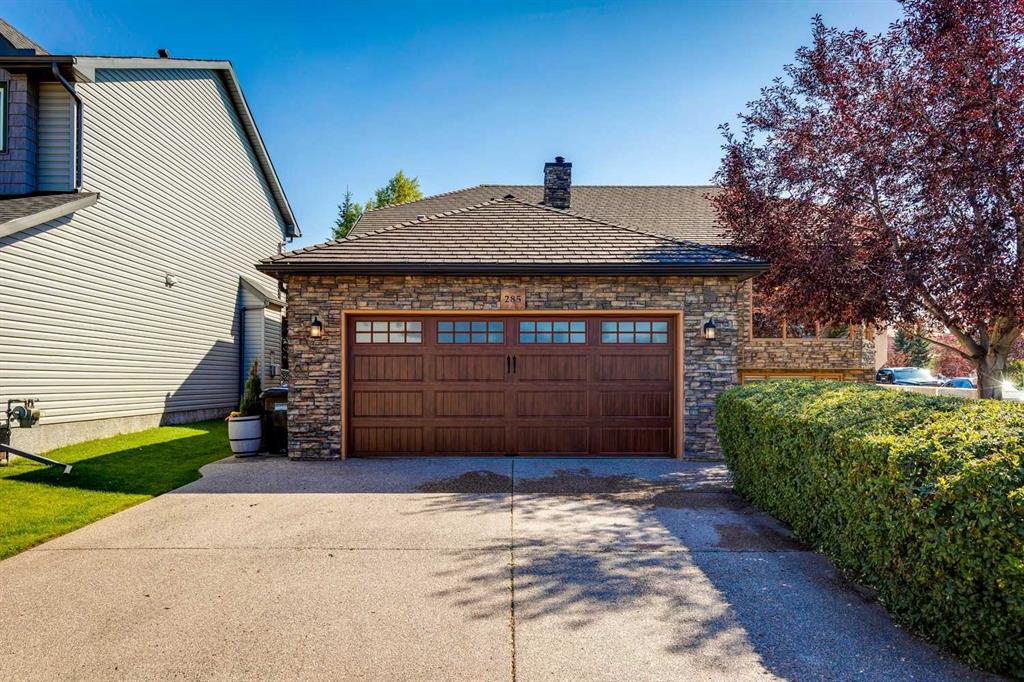 285 Hawkstone Drive NW, A2250154, Alberta,