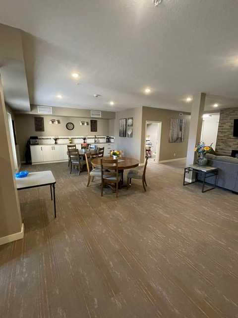 Fourth View of 209, 173 Fairmont Boulevard S, Fairmont, Lethbridge, Alberta, T1K 7G4