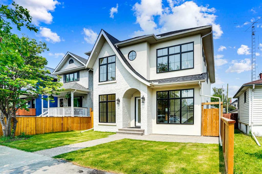 Third View of 636 10 Avenue NE, Renfrew, Calgary, Alberta, T2E 0X8