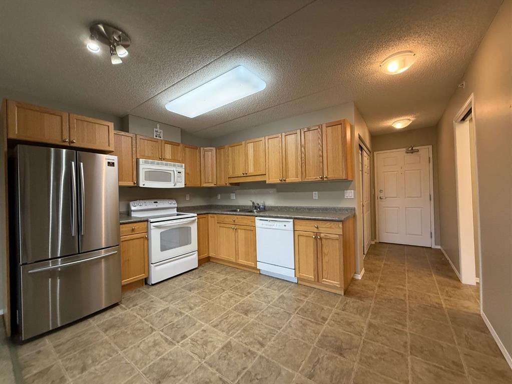 Fourth View of 302, 4646 55th Avenue , NONE, High Prairie, Alberta, T0G 1E0