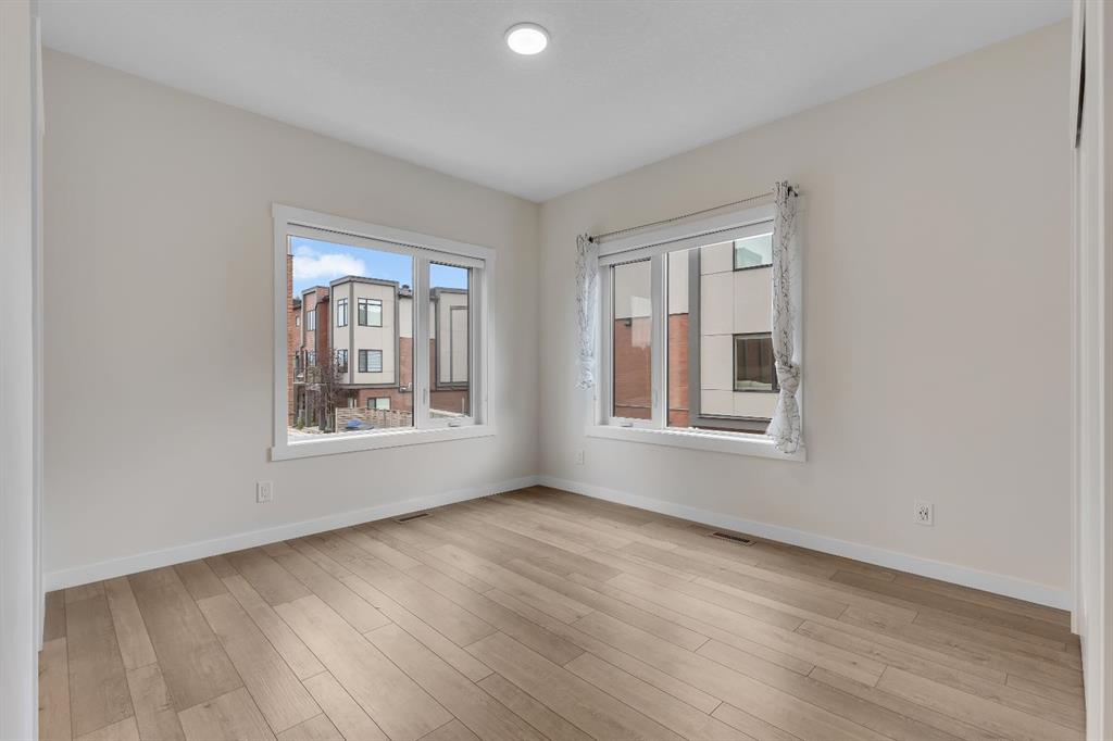 Fourth View of 514 Greenbriar Common NW, Greenwood/Greenbriar, Calgary, Alberta, T3B 6J3
