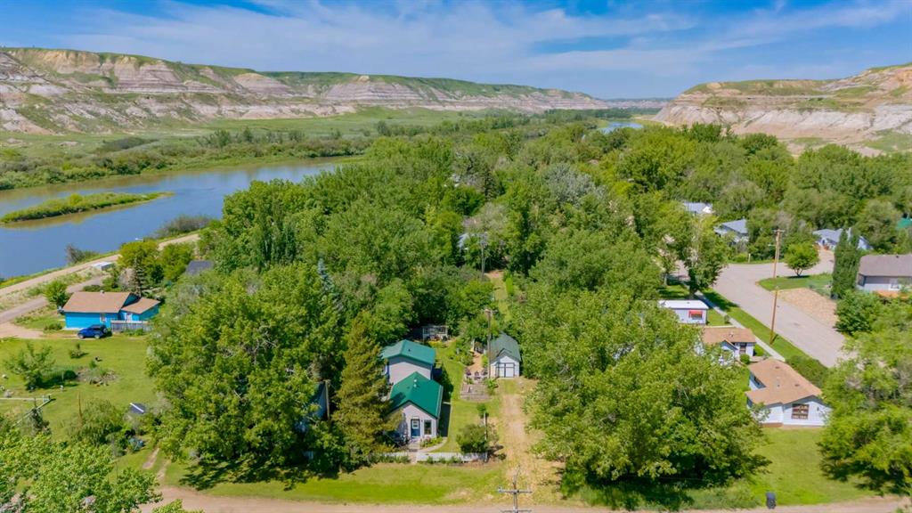 Second View of 235 5 Street , East Coulee, Drumheller, Alberta, T0J 0Y4