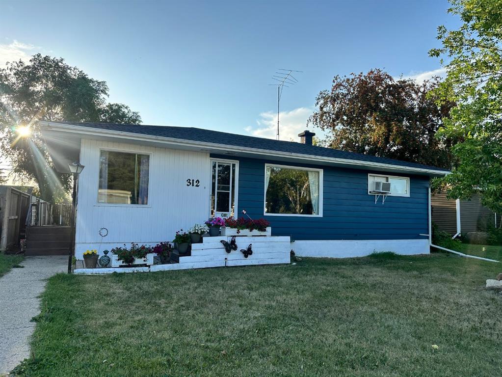 Second View of 312 Main Street , NONE, Maidstone, Saskatchewan, S0M 1M0