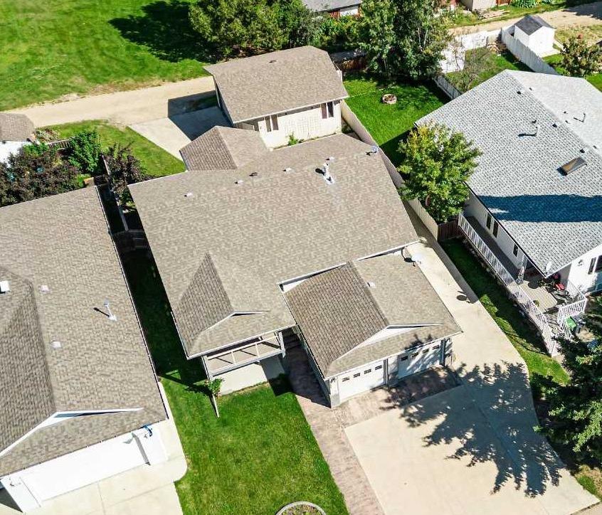 4583 Eastview Crescent , A2250241, Alberta,