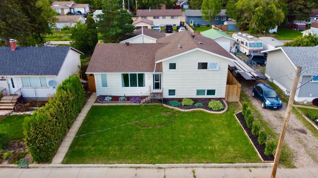 223 3rd Avenue E, A2250339, Saskatchewan,