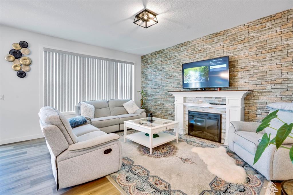 Fifth View of 353 Walcrest View SE, Walden, Calgary, Alberta, T2X 4V8