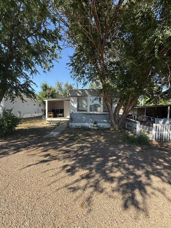 4 Rose Street SW, A2250398, Alberta,