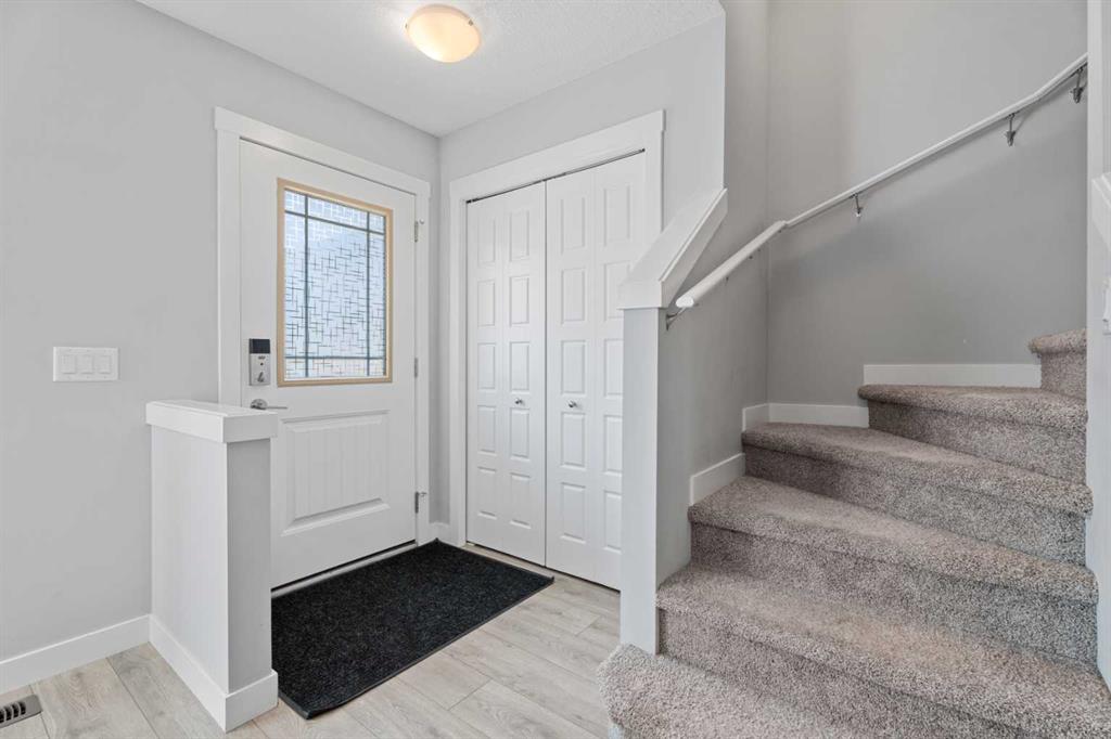 Fifth View of 230 Auburn Meadows Manor SE, Auburn Bay, Calgary, Alberta, T3M2S1
