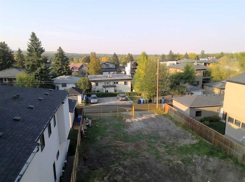 Second View of 728 24 Avenue NW, Mount Pleasant, Calgary, Alberta, T2M1X7