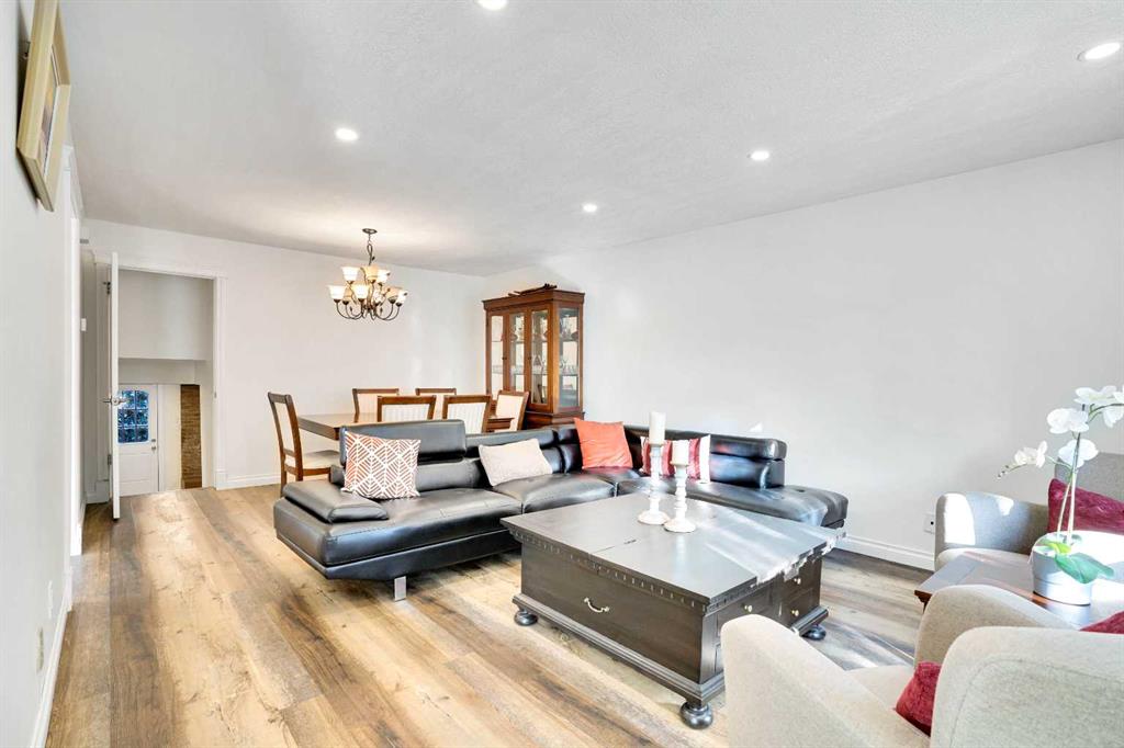 Third View of 76 Coach Manor Rise SW, Coach Hill, Calgary, Alberta, T3H 1C4