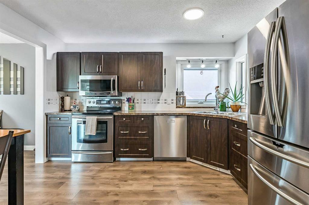 72 Beaconsfield Way NW, A2250436, Alberta,