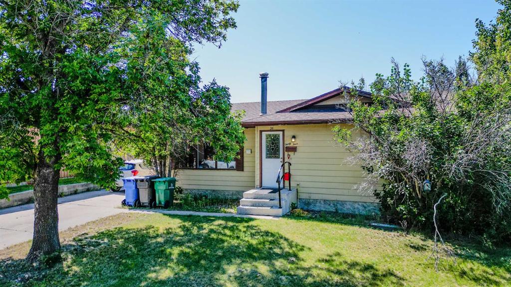 34 Pensacola Court W, A2250471, Alberta,