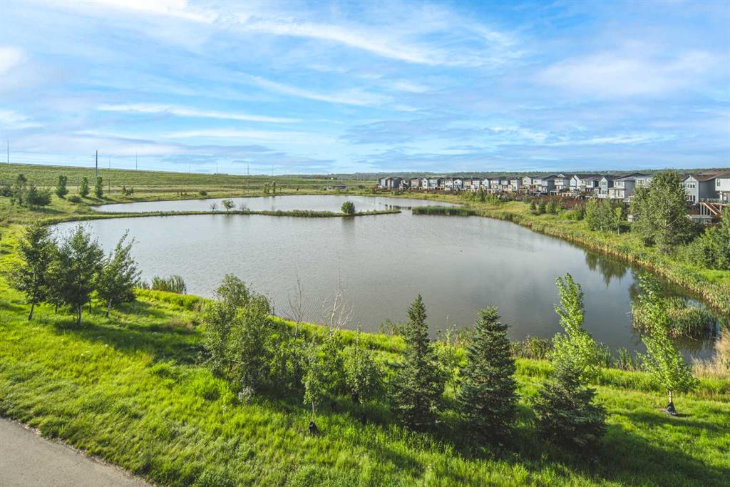 MLS® listing #104875689 for sale located at 1208, 42 Cranbrook Gardens SE