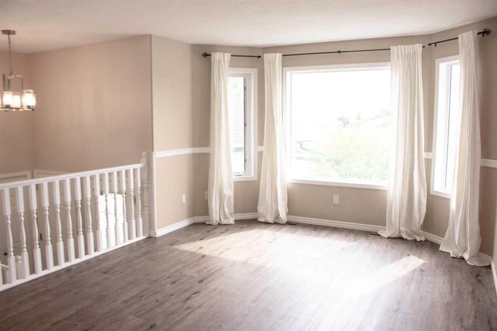 Fifth View of 8814 104 Avenue , Crystal Heights, Grande Prairie, Alberta, T8X 1L7