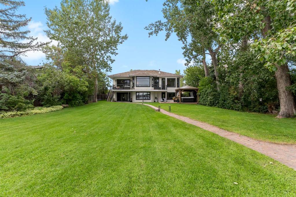 732 West Chestermere Drive , A2250604, Alberta,