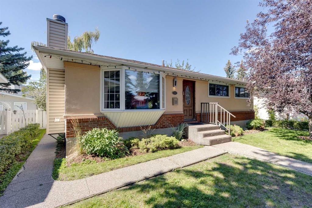 Main View of 419 Woodland Crescent SE, Willow Park, Calgary, Alberta, T2J 1J7