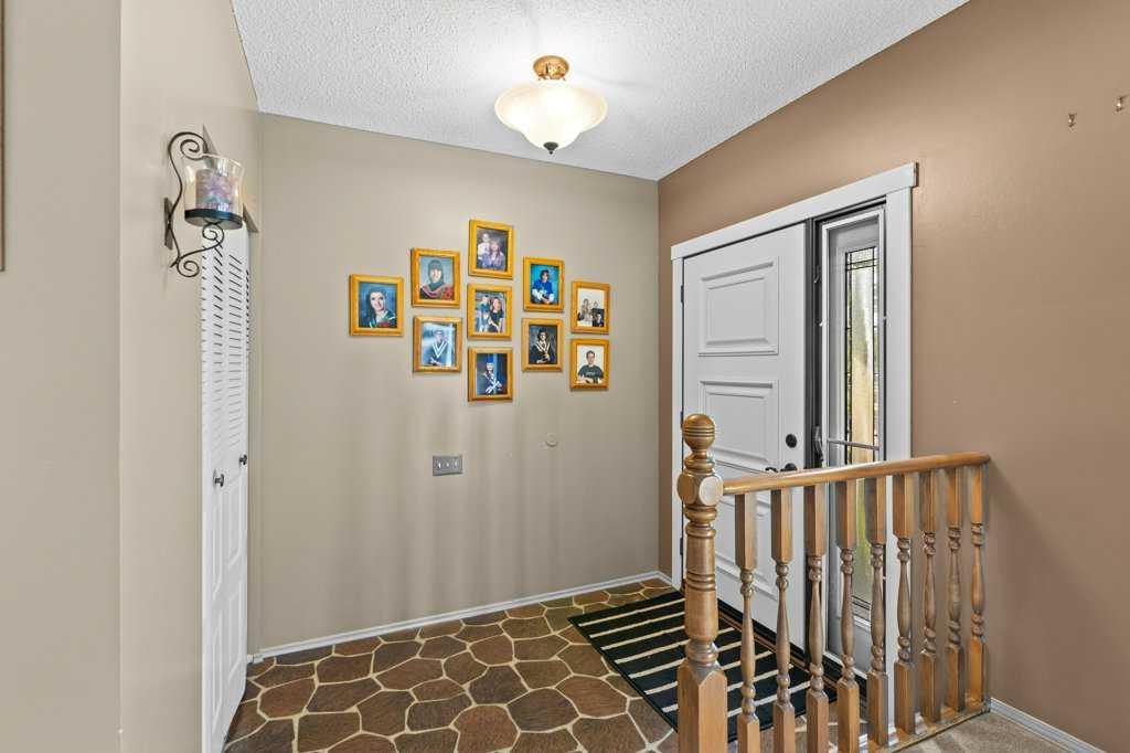 Third View of 4724 Rundlehorn Drive NE, Rundle, Calgary, Alberta, T1Y 2N4